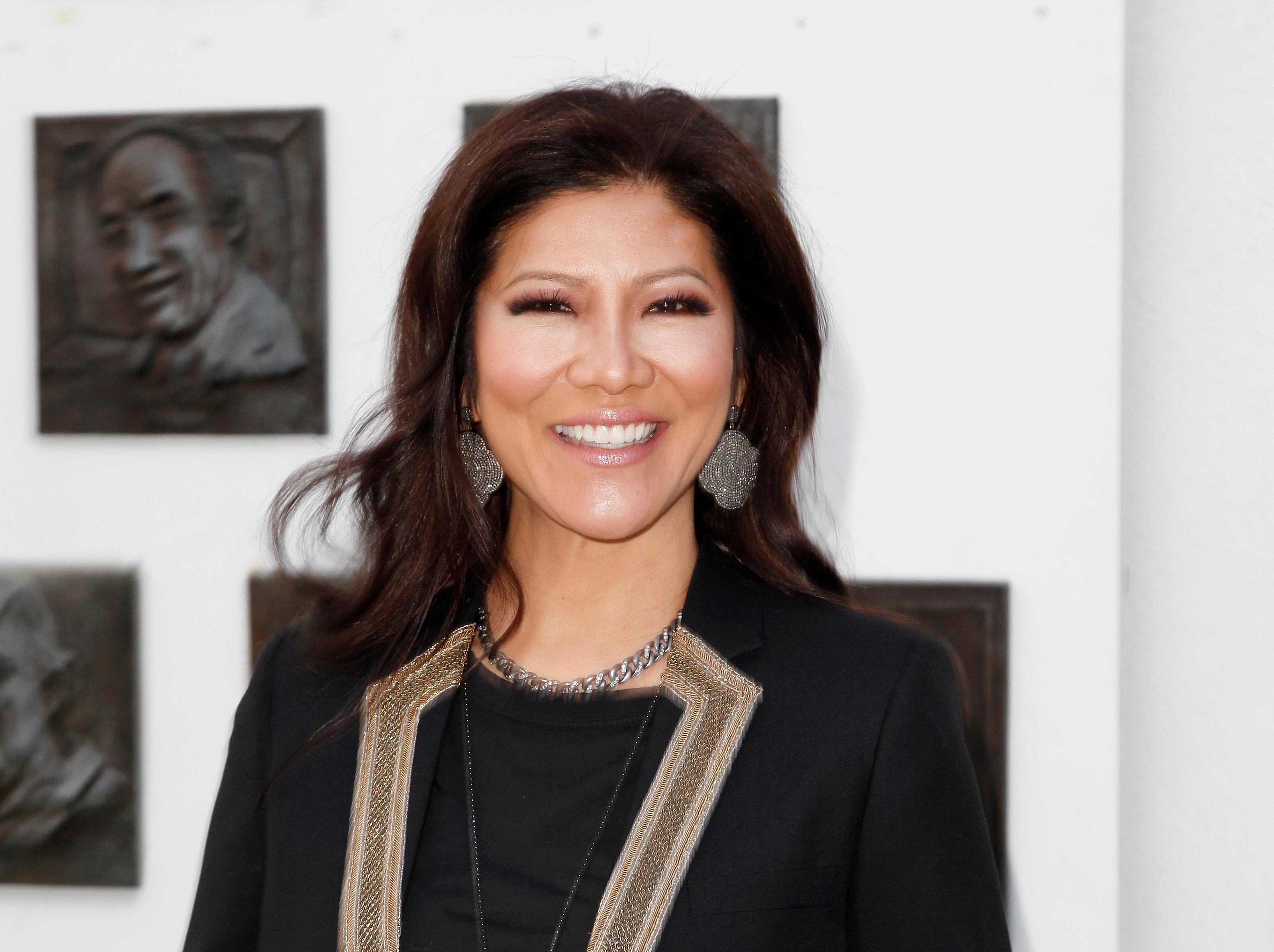 will julie chen host big brother